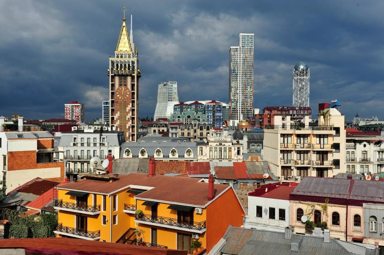 Old Garden Hotel Batumi Exterior foto
